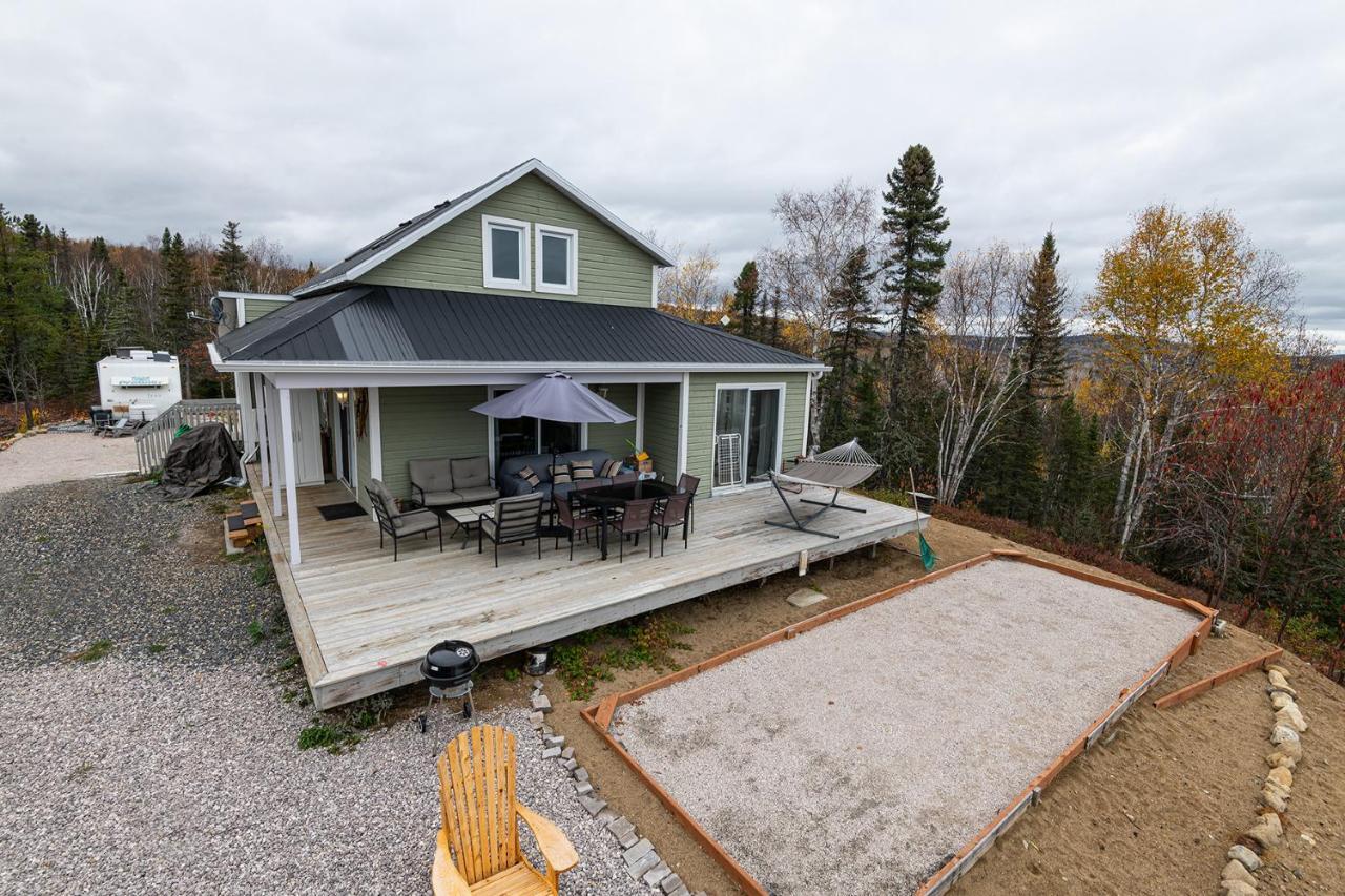 Le Saint Placide De Charlevoix Baie-Saint-Paul Exterior foto